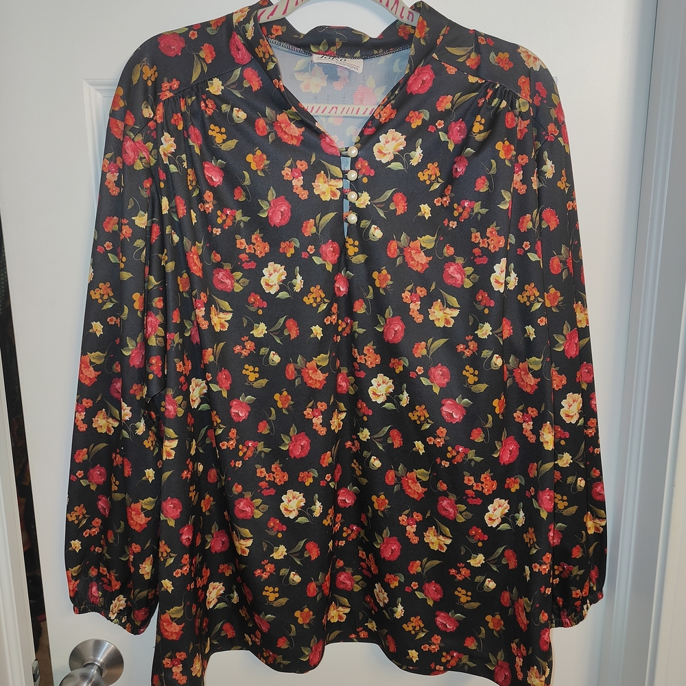 JoRo 80s Floral Black Blouse